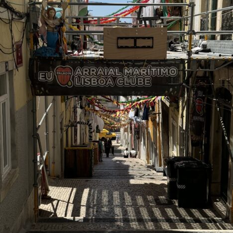 Nuua Beach bei Lissabon – dieser Strand ist jede Uber-Fahrt wert